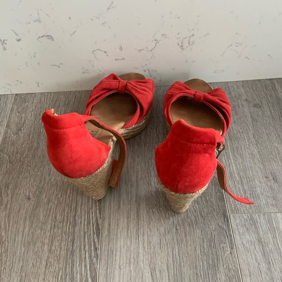 Sandals - Picture 4 of 5